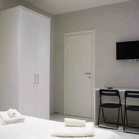 Hotel Via Piave Matera