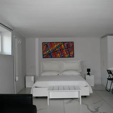 Hotel Via Piave Matera